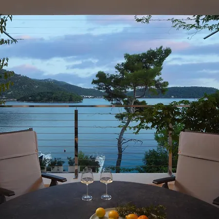 By The Sea Pasadur, - 24472