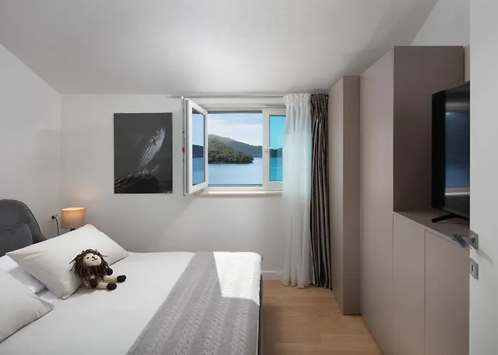 Appartement By The Sea Pasadur, - 24472