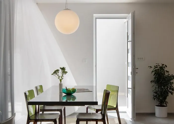 By The Sea Pasadur, - 24472 * Lastovo